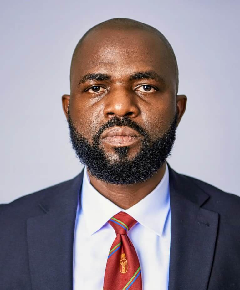 Dr Ejike Egbu, MBBS, FMCOP. Consultant Ophthalmologist